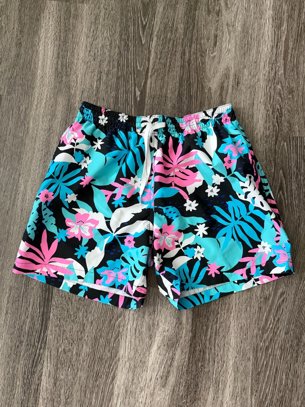 chubbies 5.5 Inch Inseam Tropical Swim Trunks